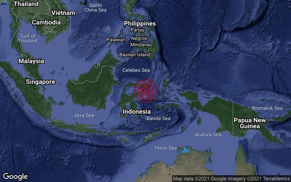 Gempa bumi sederhana di Laut Maluku