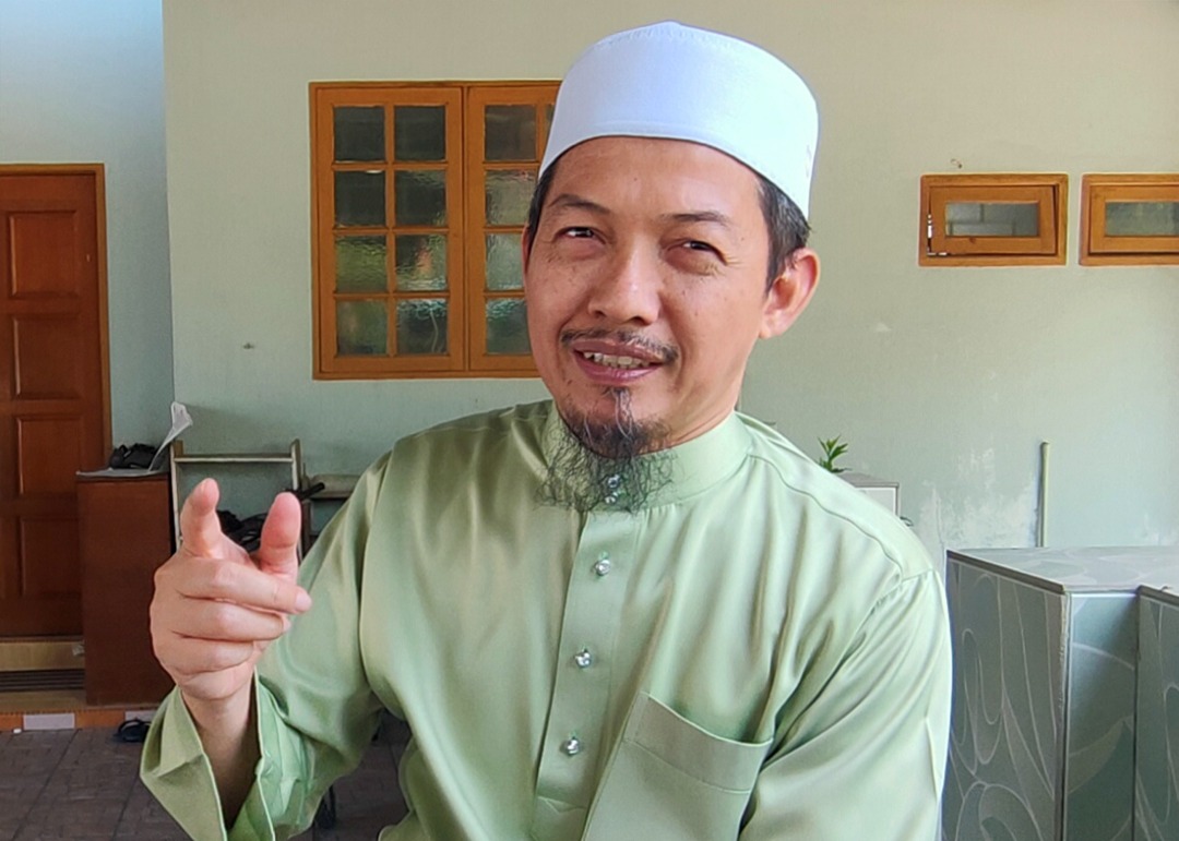 Nik abduh nik aziz