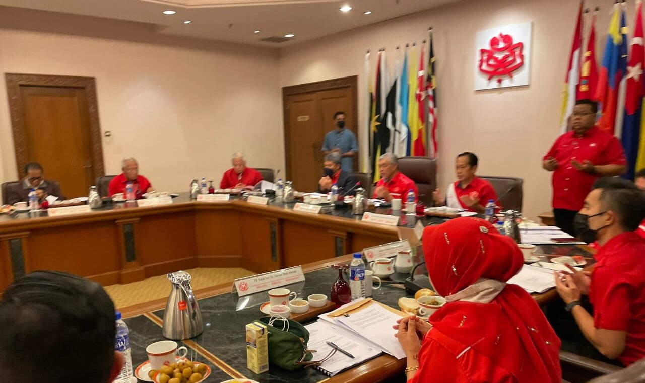 Mesyuarat pertama MKT UMNO selepas pembentukan Kabinet malam ini