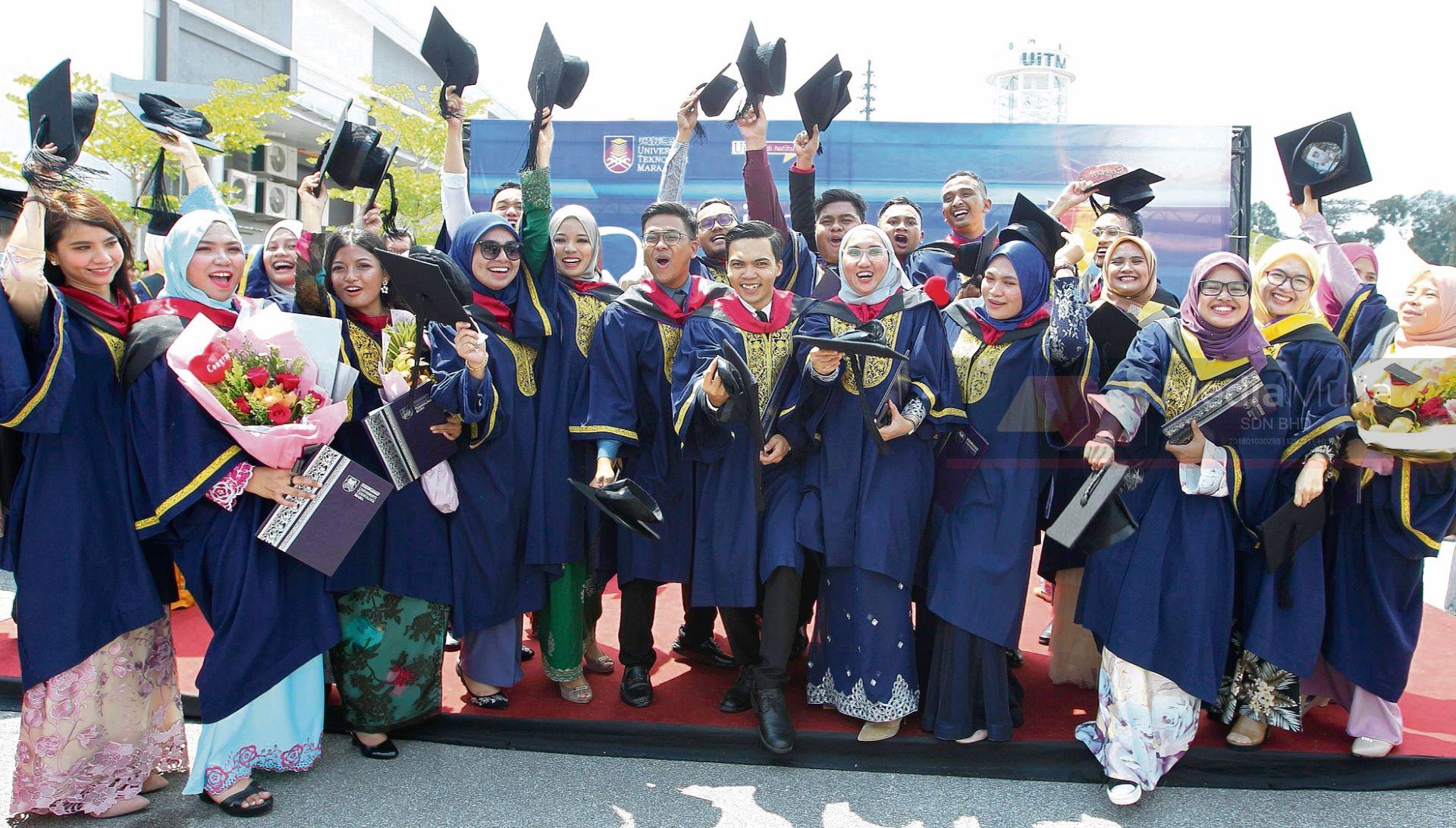 ‘Alhamdulillah, anak dapat UiTM’