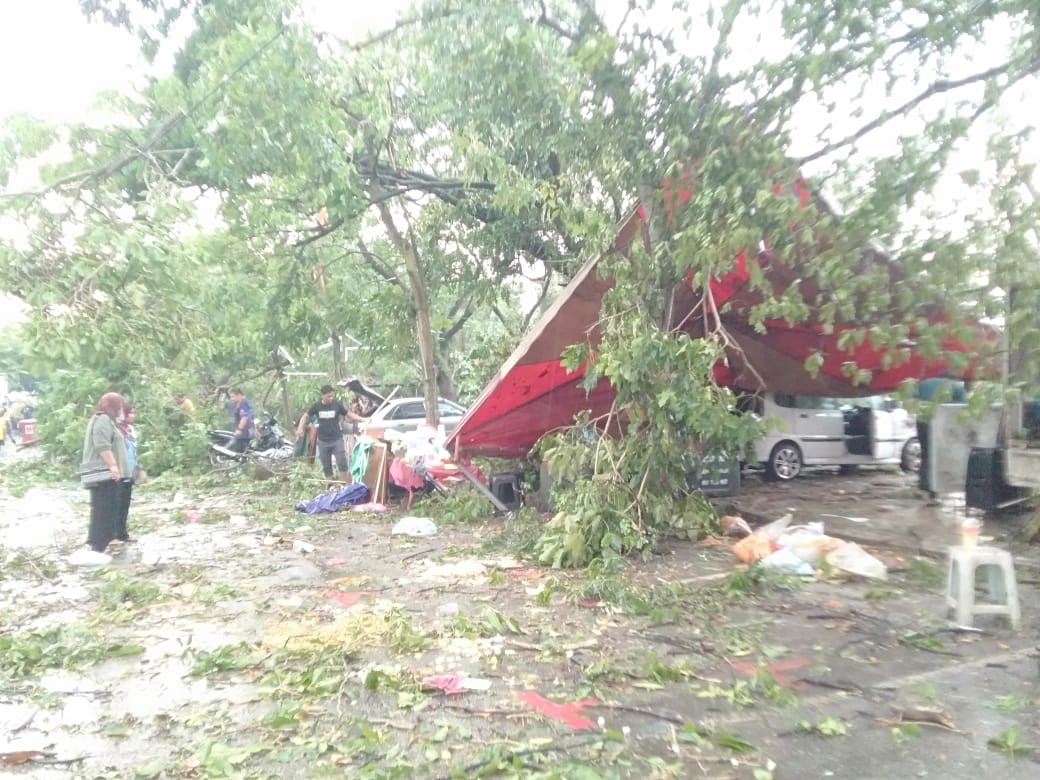 20 lokasi sekitar Cyberjaya, Puchong terjejas ribut