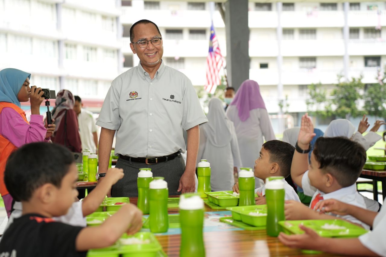 Takaful Malaysia sedia makanan berkhasiat kepada 1,000 orang pelajar asnaf