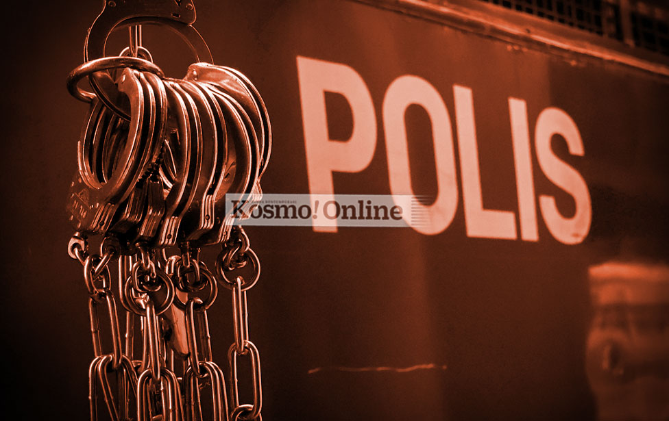Stor rokok dan arak seludup diserbu, rampasan lebih RM4 juta