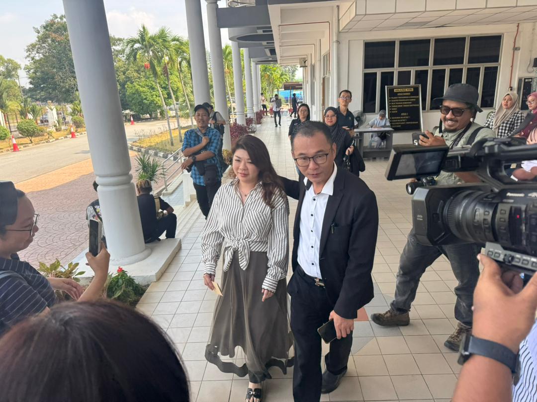 ‘Ambil lagi gambar saya’
