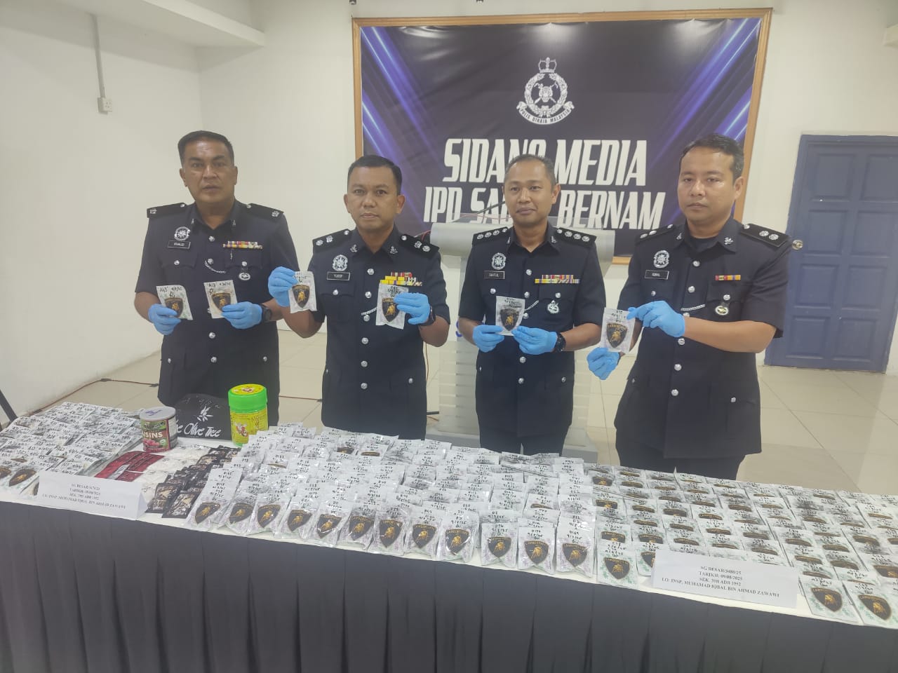 Rampasan Dadah RM2.7 Juta: Dua Pekerja Asing Dituduh Terlibat Aktiviti Haram di Pusat Hiburan Sungai Besar