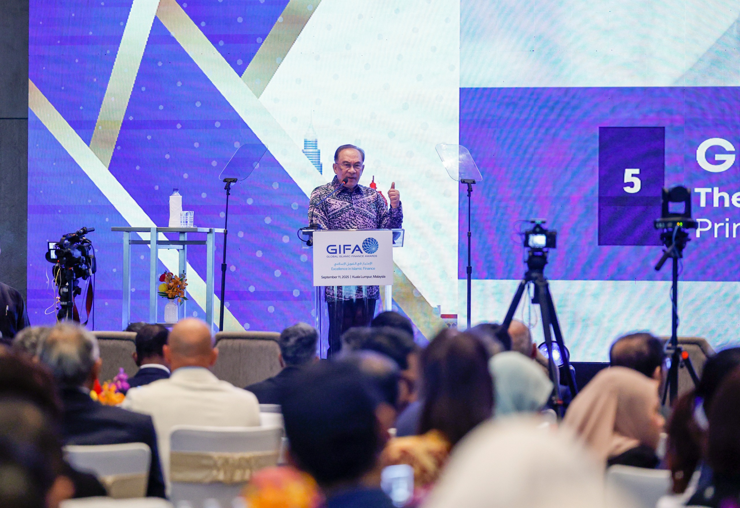 Kewangan Islam patuh syariah lebih daripada sekadar bebas riba – PM