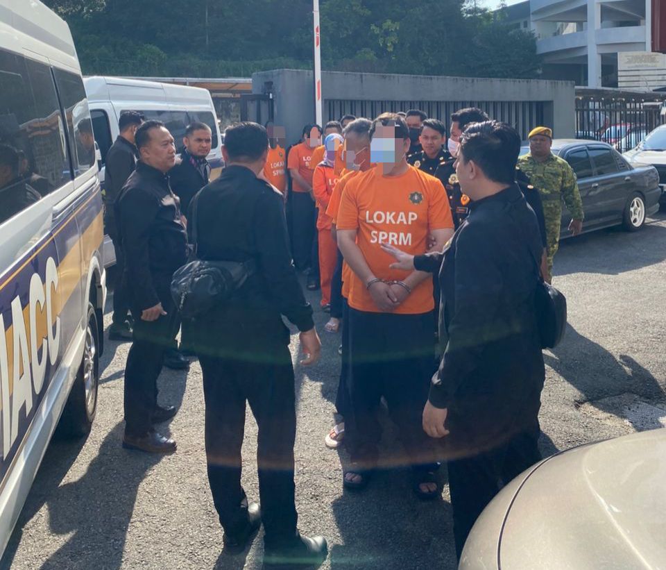 Counter setting: 7 penguat kuasa ditahan, RM1.2 juta dibeku