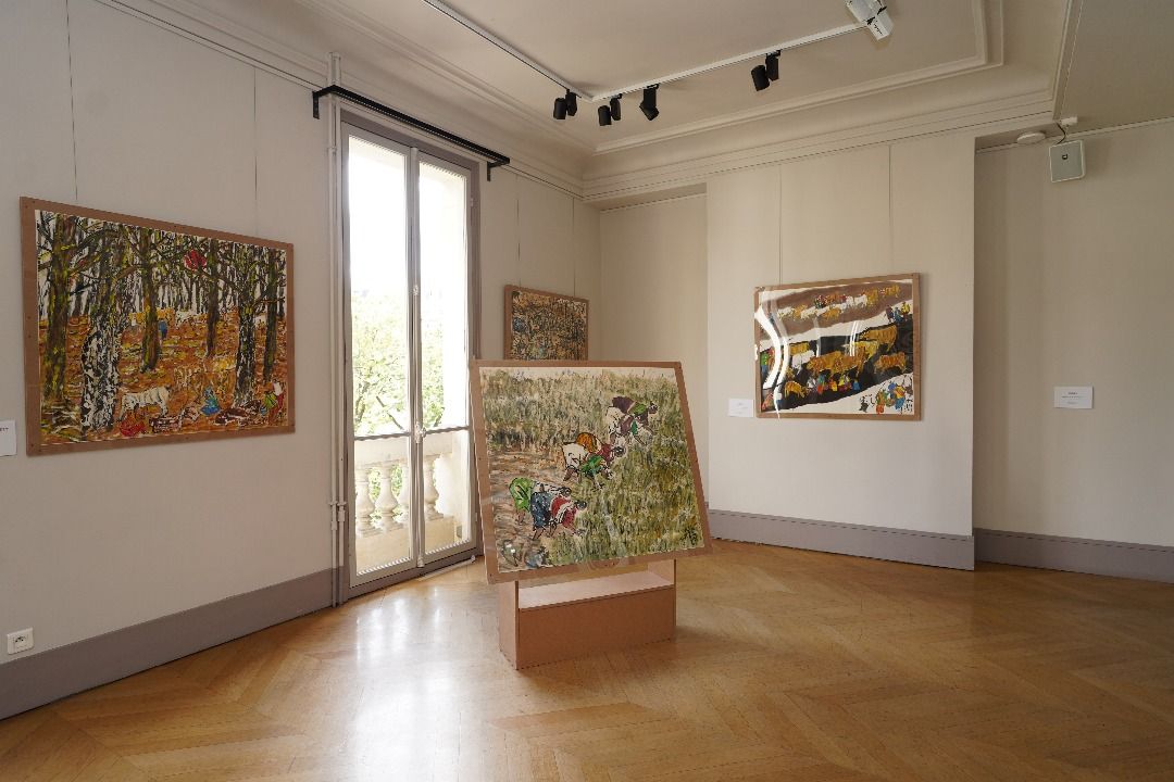 Profesor Lin anjur pameran terbaharunya di Hôtel de l’Industrie di Paris