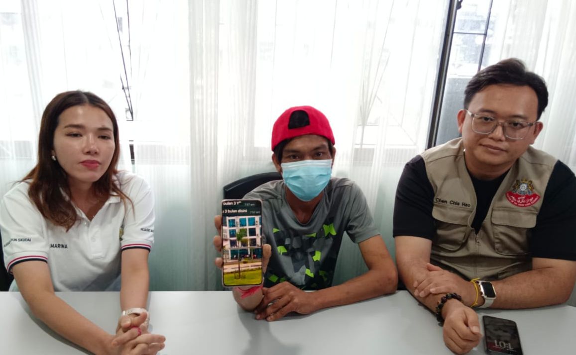 ‘Tolong selamatkan mereka di luar negara’