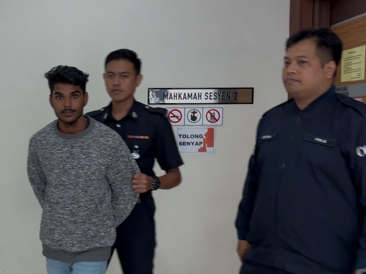Gadis mengadu demam, rupanya sudah hamil