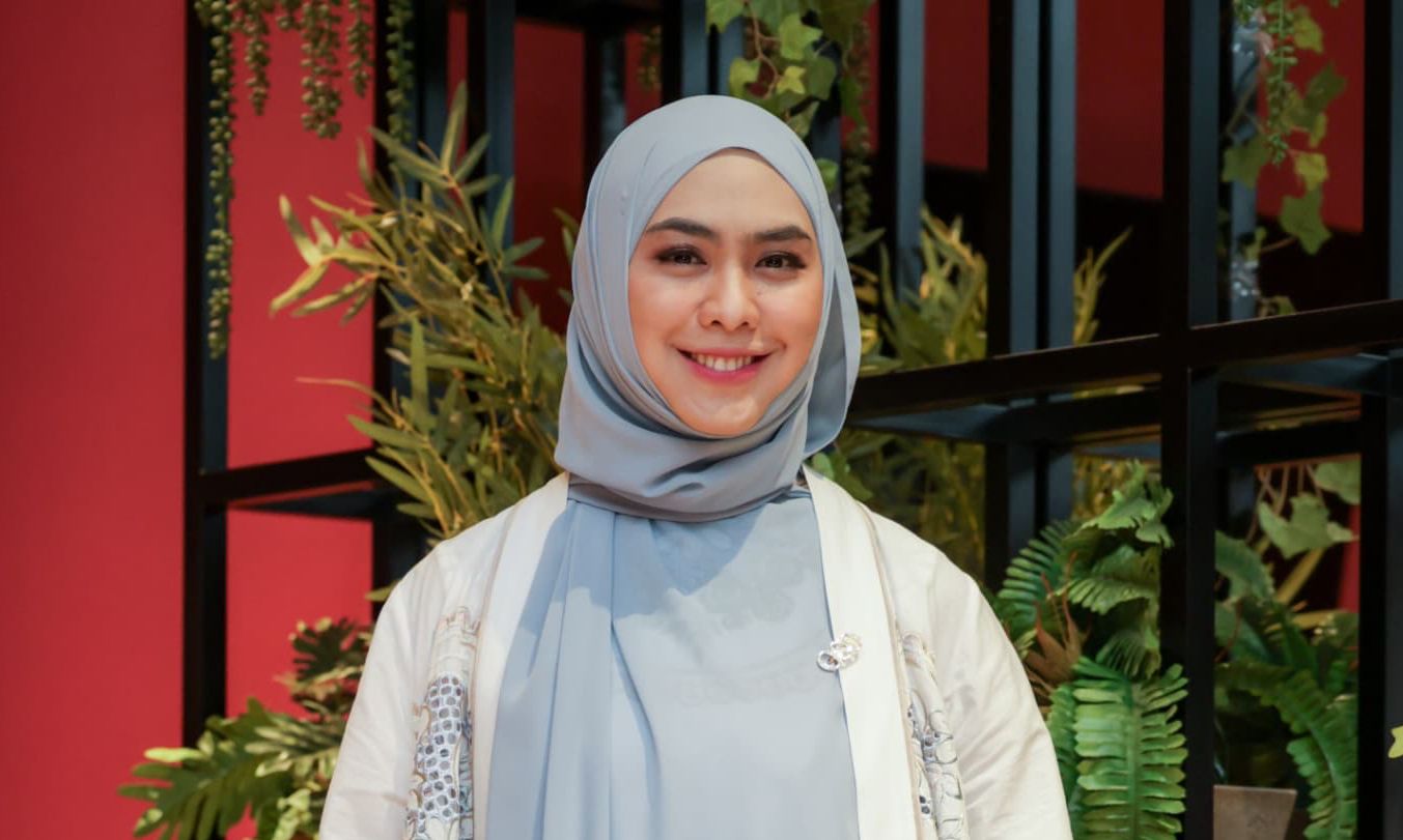 Oki Setiana Dewi tolak tawaran lumayan demi perjuangan Gaza