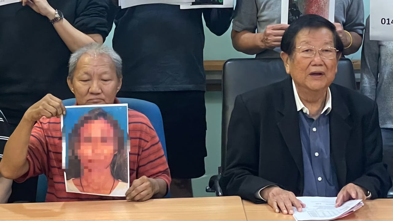 Perdaya keluarga angkat selepas dapat kewarganegaraan