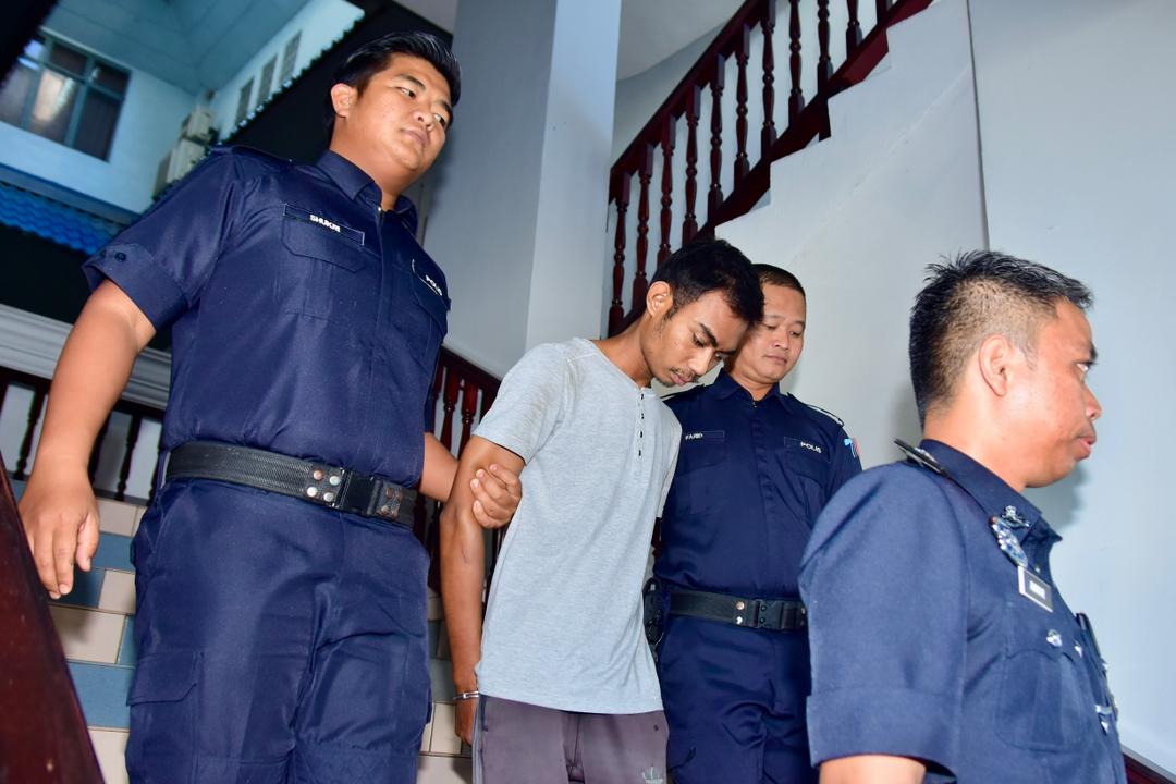 Tikam ‘crush’, pemuda dipenjara tujuh tahun