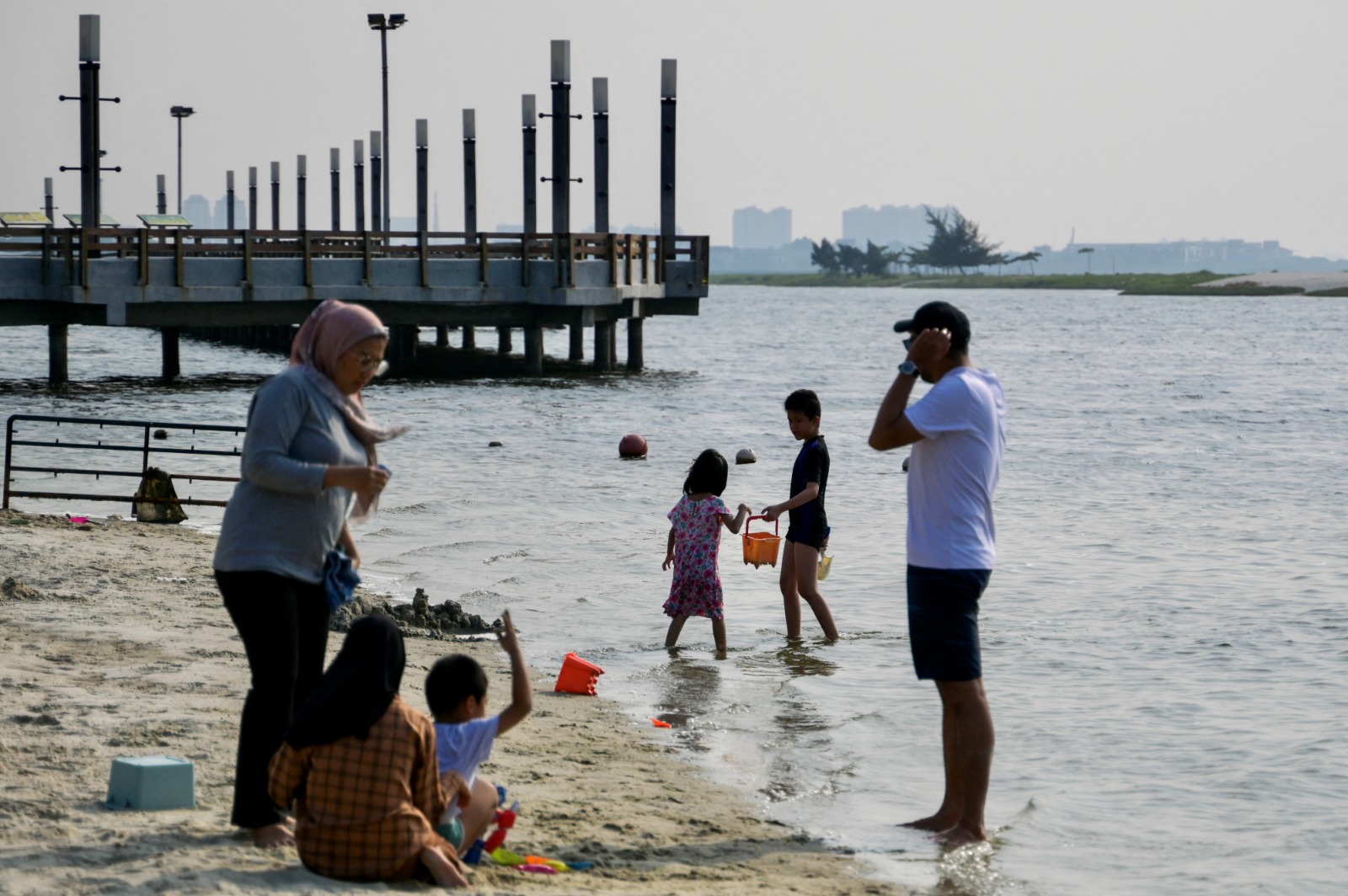 Jakarta makin tenggelam di bawah paras laut