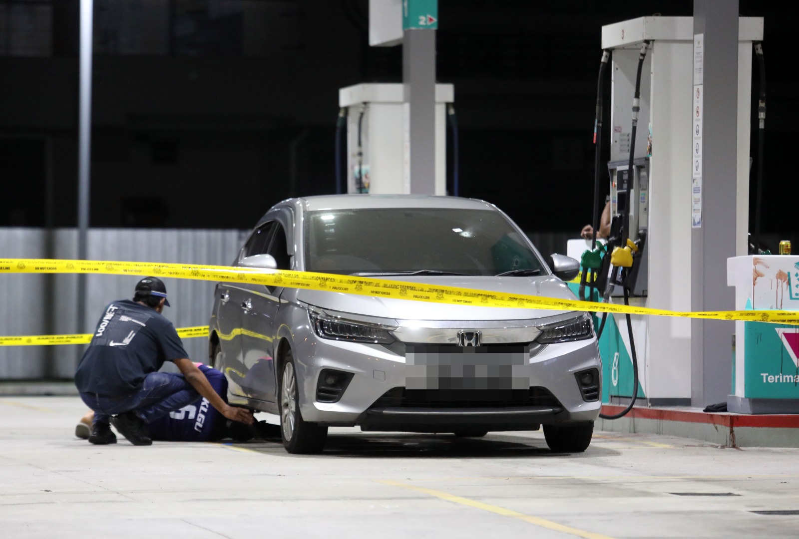 Lelaki ‘wanted’ SOSMA cedera ditembak di stesen minyak