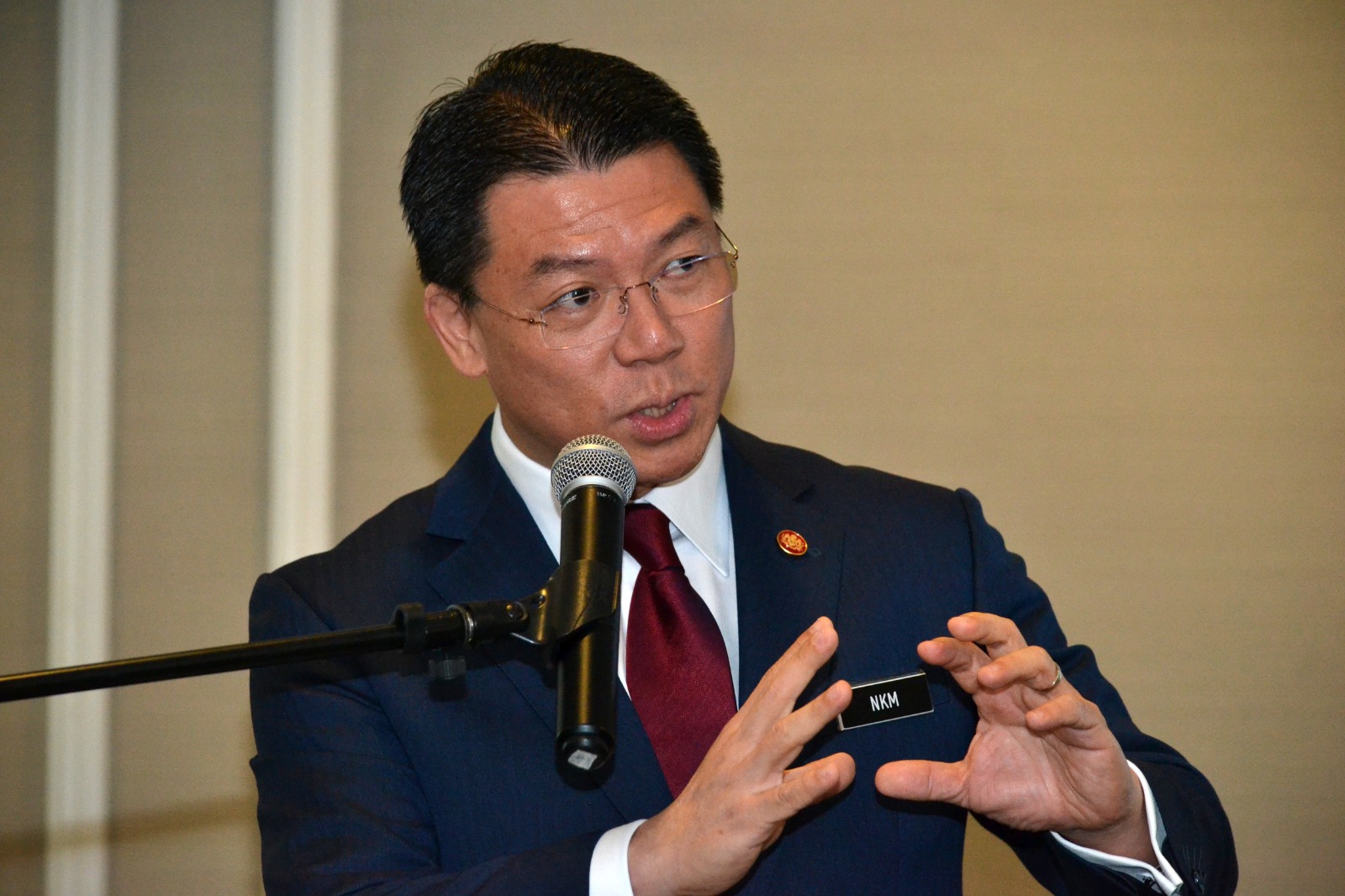 Nga Kor Ming mohon maaf kepada media