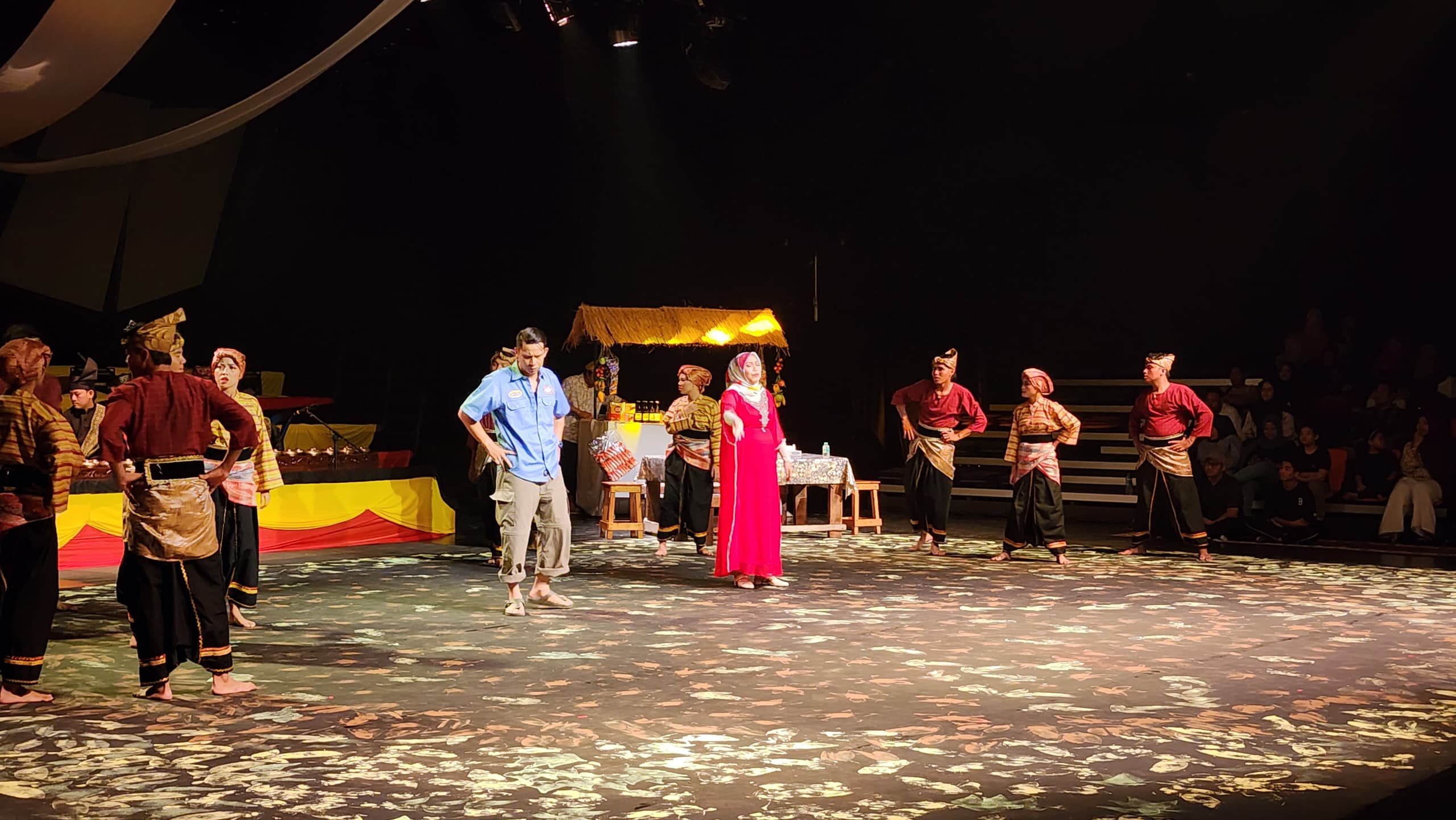 Teater randai hidupkan semula legasi Minangkabau