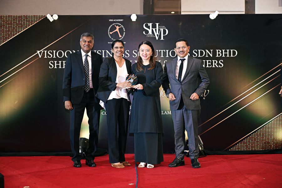 G. Shanti diiktiraf Anugerah Piala Sukan VBS 2025