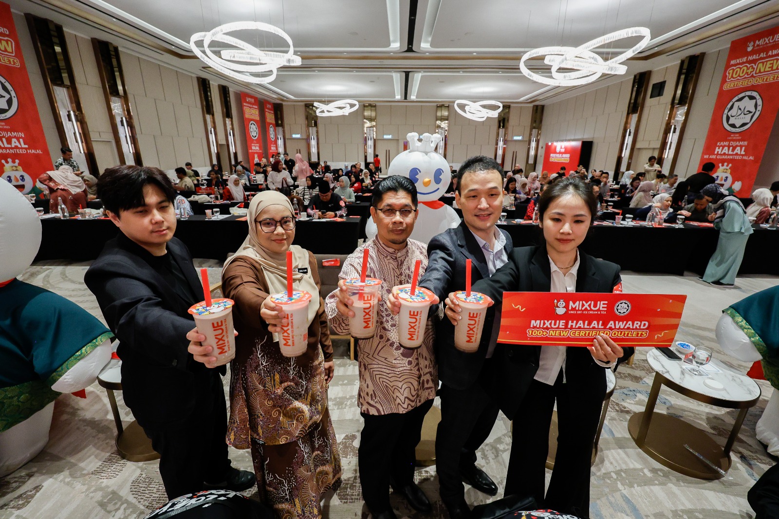 Lebih 100 cawangan MIXUE terima sijil halal