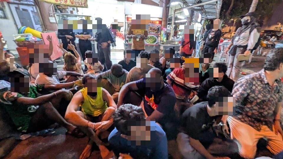 ‘Port’ lepak malam koloni Afrika diserbu imigresen