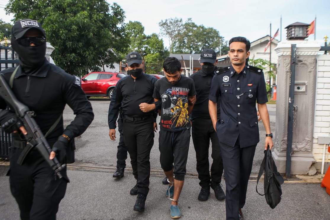 Lelaki Thailand dituduh seludup 331 kg syabu dalam hutan Durian Burung