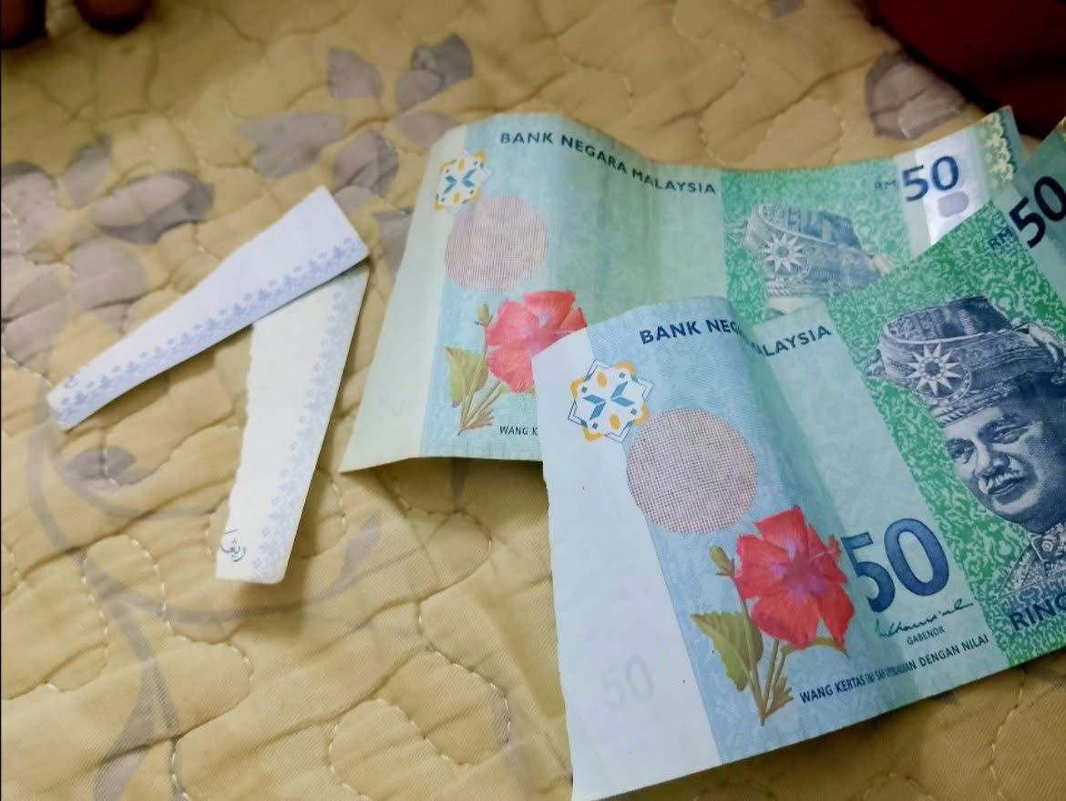 Tak sempat merasa RM100, belum sampai rumah duit dah koyak