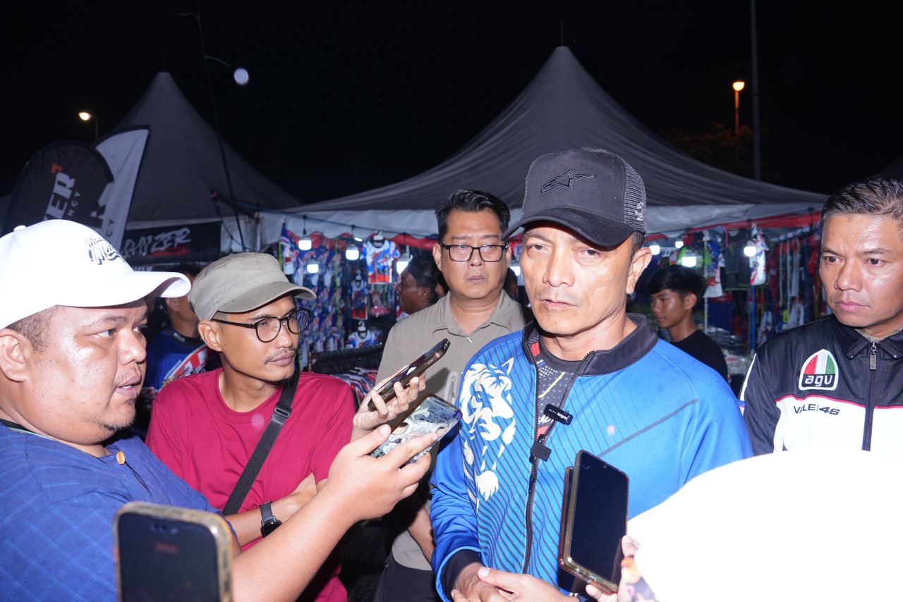 Wanita dakwa isteri penjenayah ditembak mati cuma kekasih, ada 10 rekod lampau