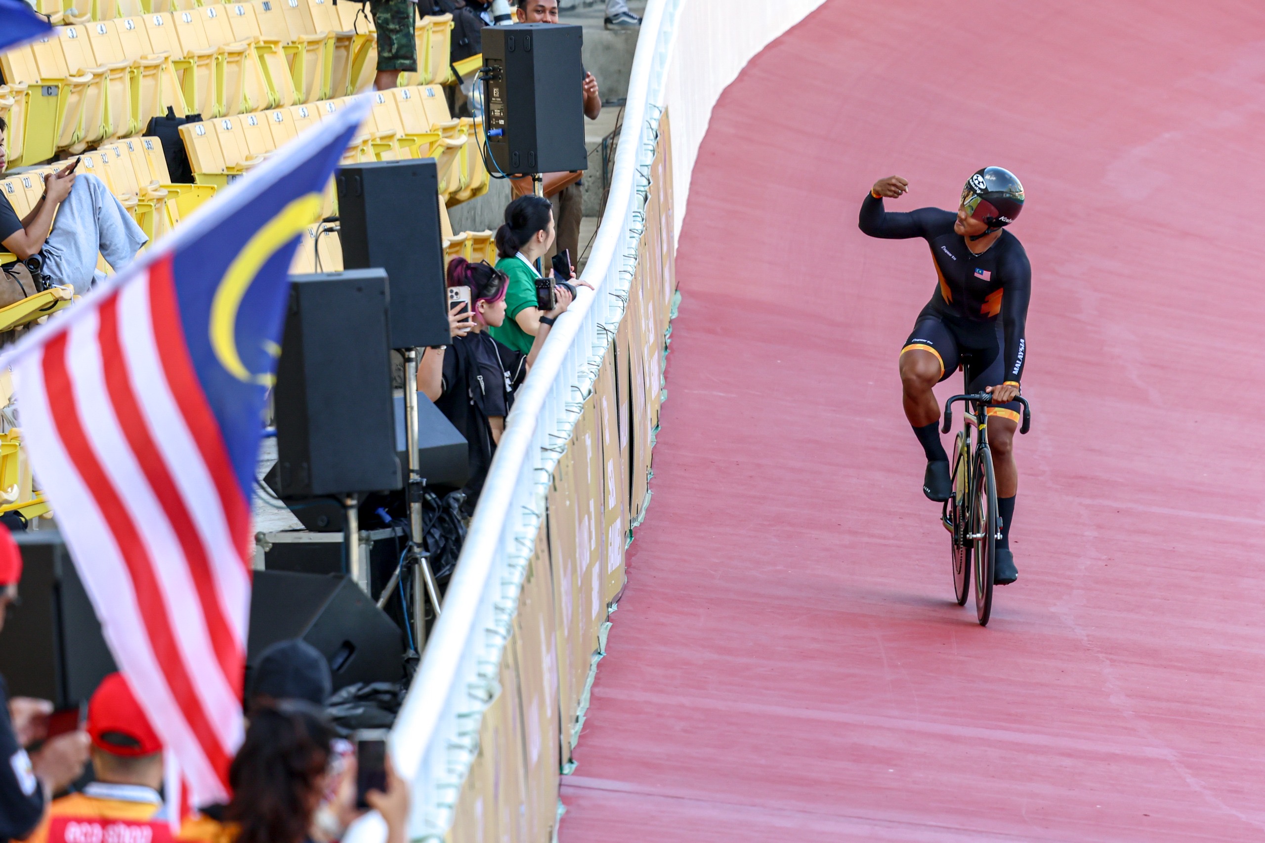 Sukan SEA: Skuad berbasikal trek sambar tiga pingat emas