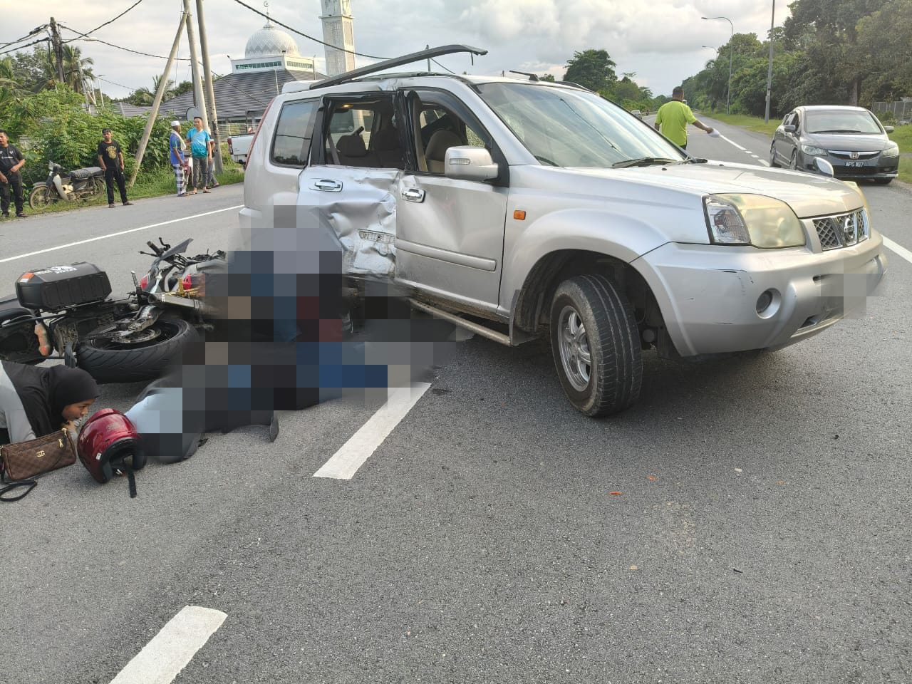 Suami maut, isteri parah kemalangan dalam perjalanan kenduri kahwin