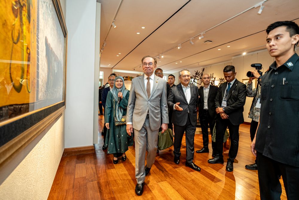 Khazanah Nasional pulihara Seri Negara, tujuh lagi bangunan bersejarah lain