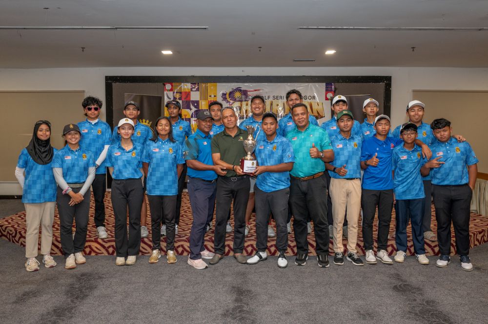 Misi mencari pelapis golf negara