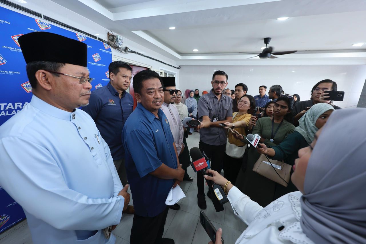 Ramai masih hidup tanpa dokumen, JPN akui sukar kesan golongan tercicir