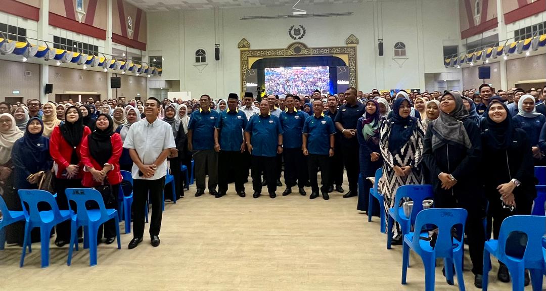 Hentikan amalan keluar minum waktu bekerja – MB Perlis
