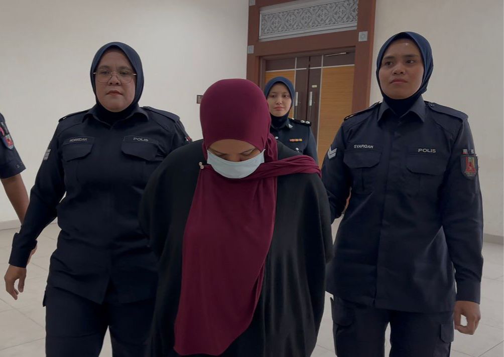 Bekas pegawai Mara didakwa pecah amanah RM15,892