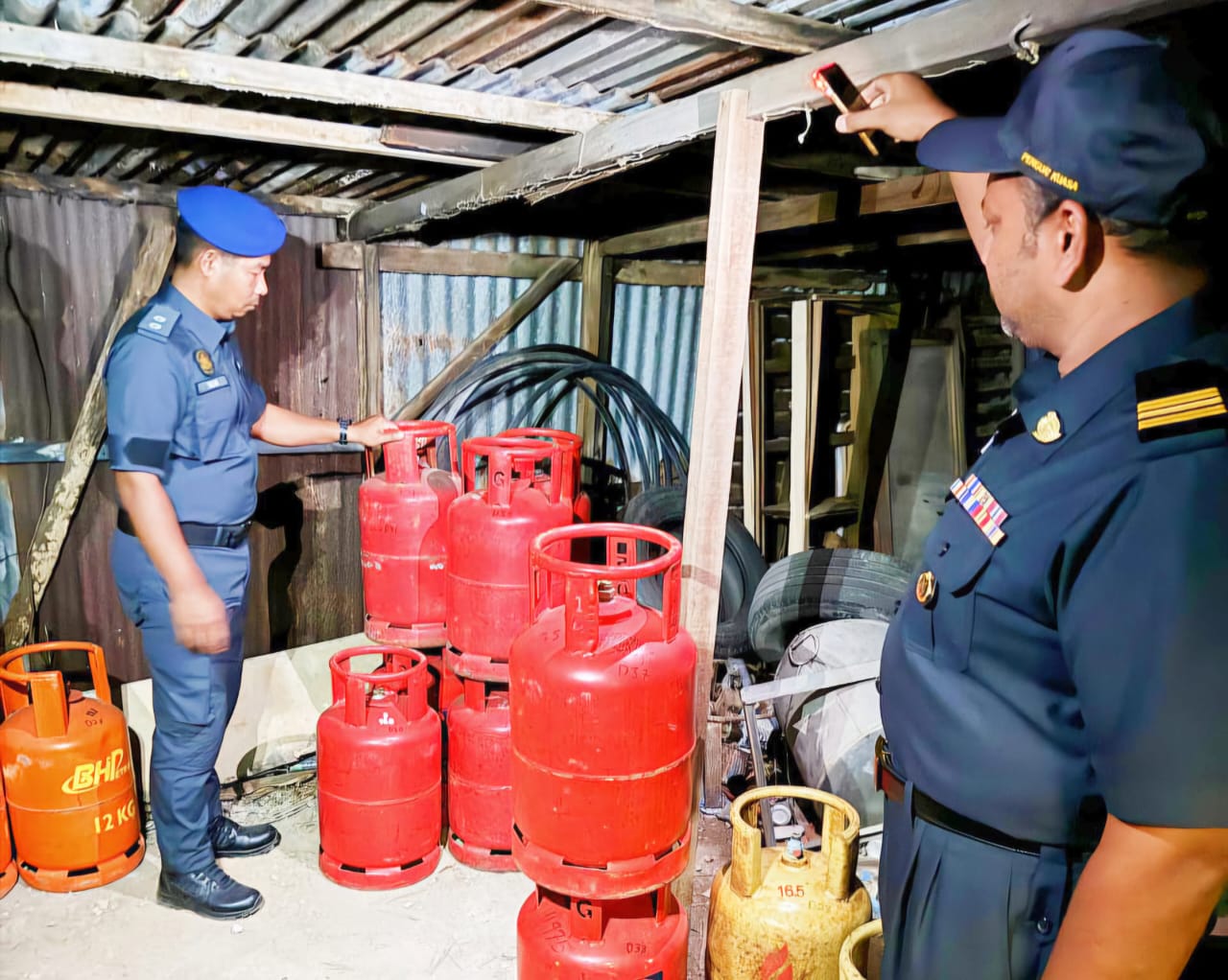 Peniaga berdepan tindakan simpan LPG tanpa lesen