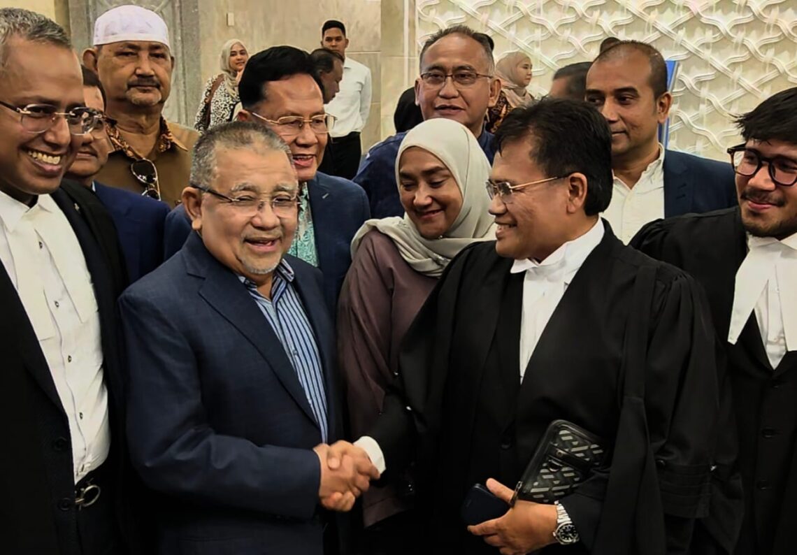 Rayuan akhir pendakwaan pembebasan Isa Samad didengar esok