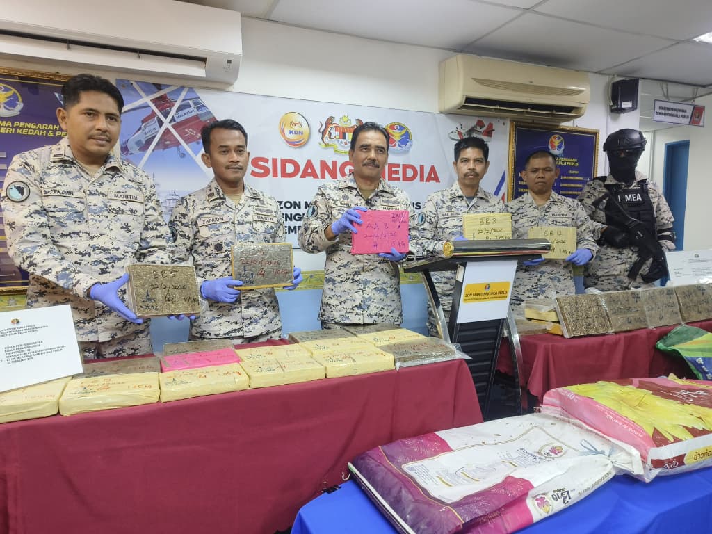 Taktik jadikan bungkusan ganja seperti sampah hanyut gagal