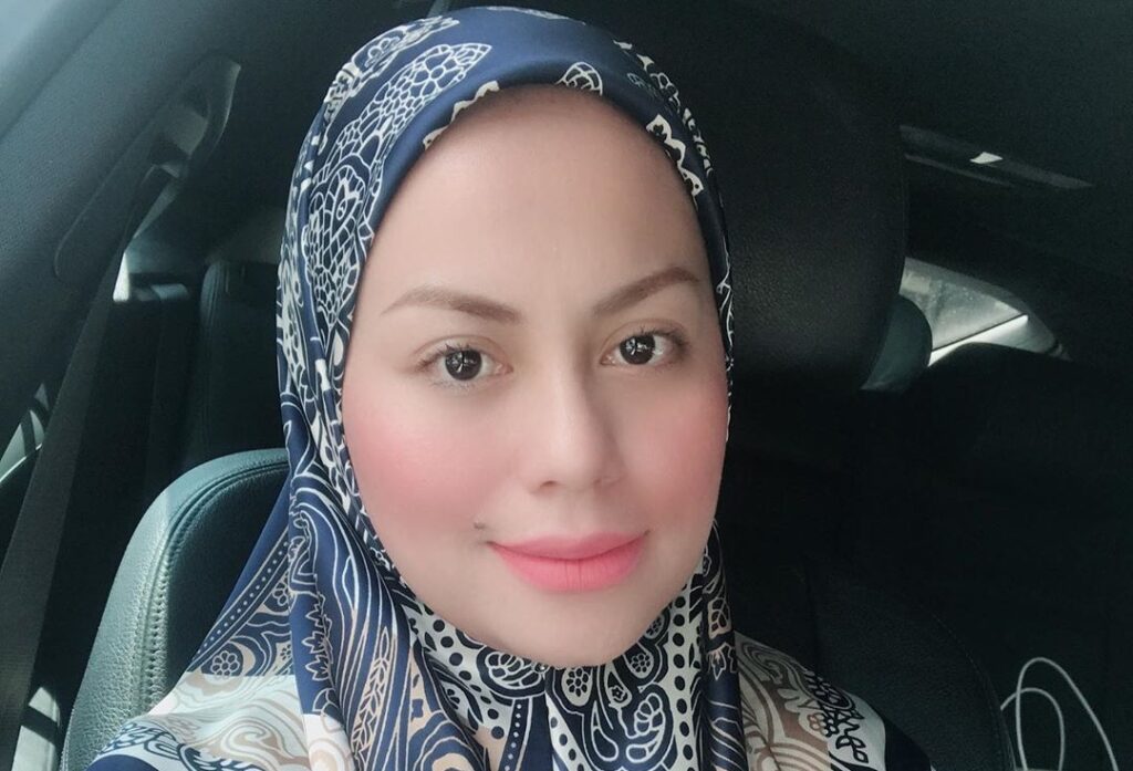 instagram rebecca nur islam