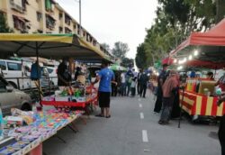 Peniaga Pasar Malam Dun Bayan Lepas Terima Bantuan Khas Kosmo Digital