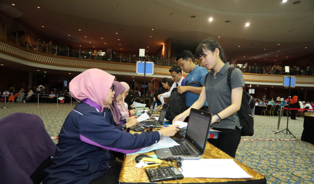 KPT minta pandangan umum tentang kemasukan ke IPT Mac depan KPT minta pandangan umum tentang kemasukan ke IPT Mac depan