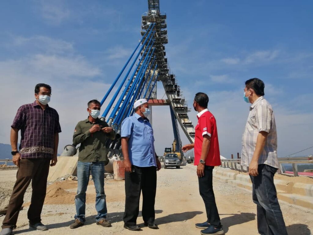 Jambatan Ikonik Tasik Kenyir beroperasi Mei depan Jambatan Ikonik Tasik Kenyir beroperasi Mei depan