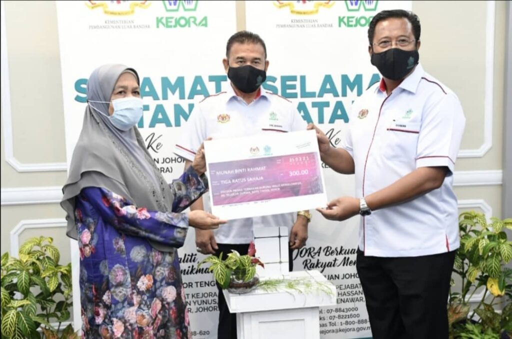 Kejora sumbang RM19,600 kepada setiap KIR Kejora sumbang RM19,600 kepada setiap KIR