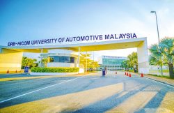 Drb Hicom University Meterai Mou Dengan Sib Kosmo Digital