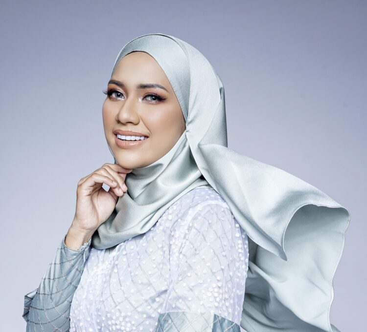 Zara Zya mencari saham akhirat - Kosmo Digital