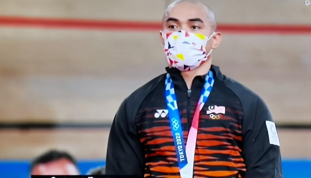 Awang azizul olimpik hasni 10 Perkara