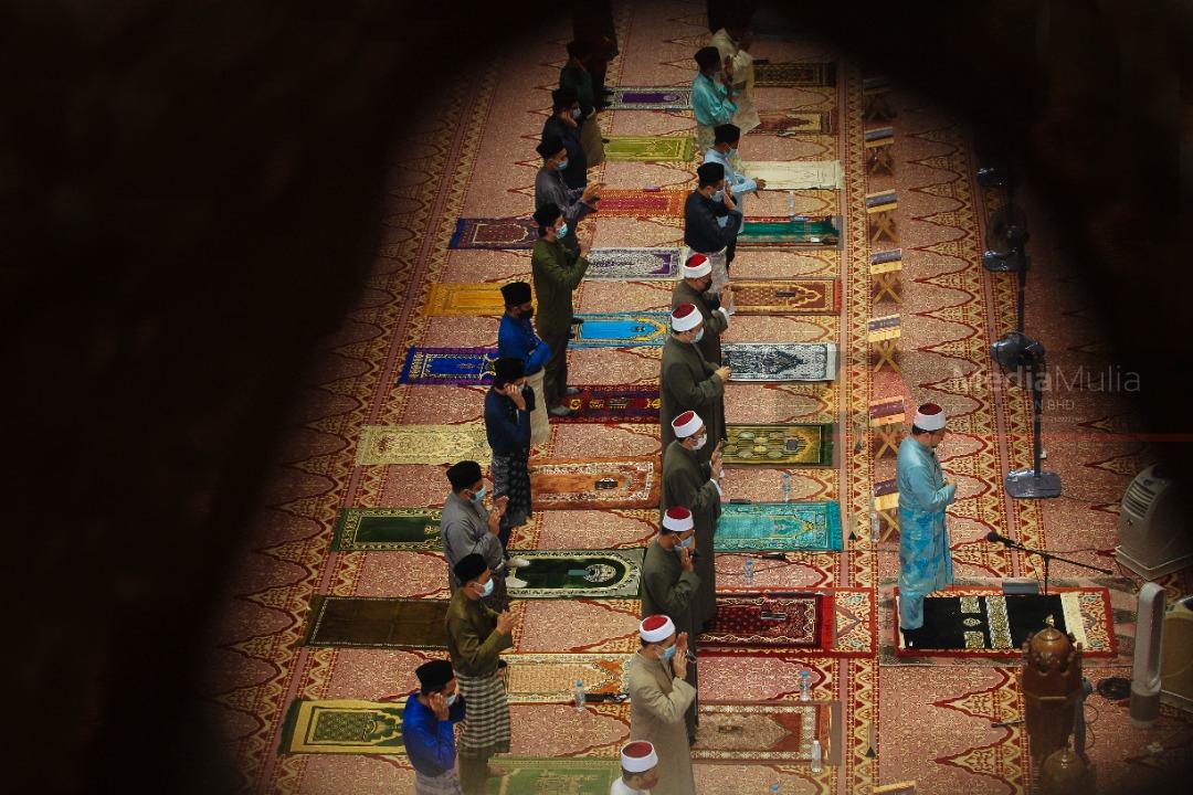 Kembali imarahkan masjid, penuhi kuota solat jemaah - Kosmo Digital