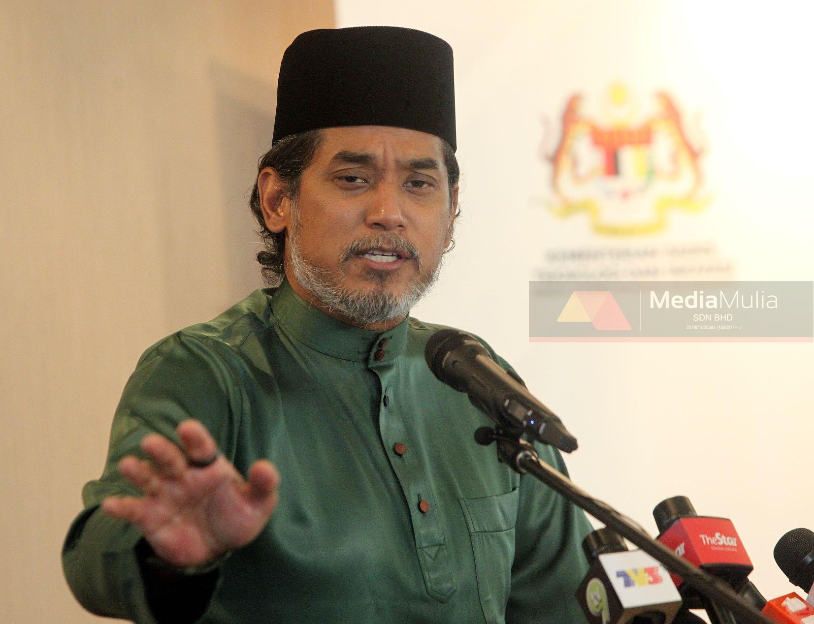 Khairy beri bayangan ada harapan boleh rentas negeri dalam masa terdekat