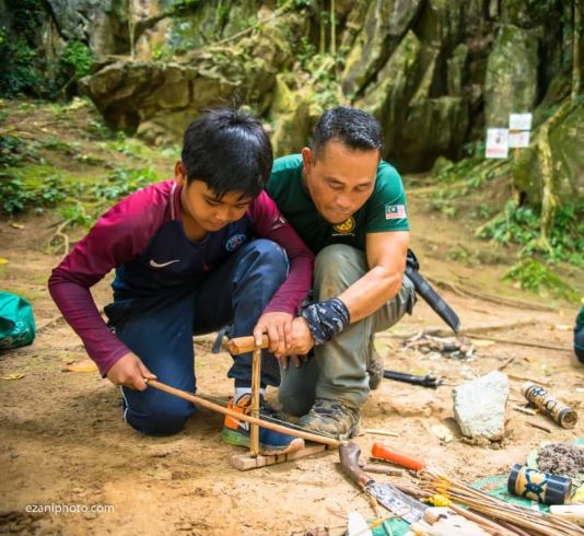 ikhtiar hidup di hutan