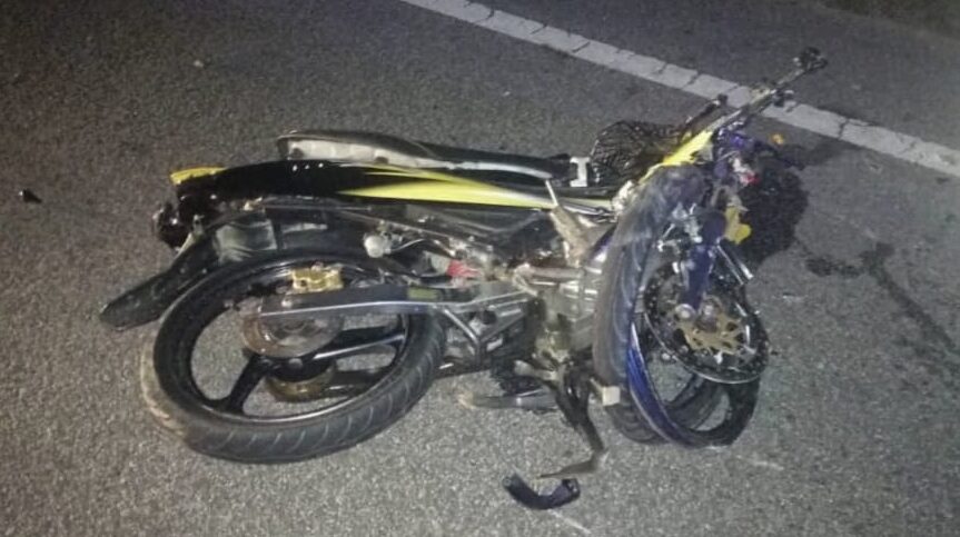 Pemuda maut kemalangan, motosikal bertembung kereta Honda City - Kosmo  Digital