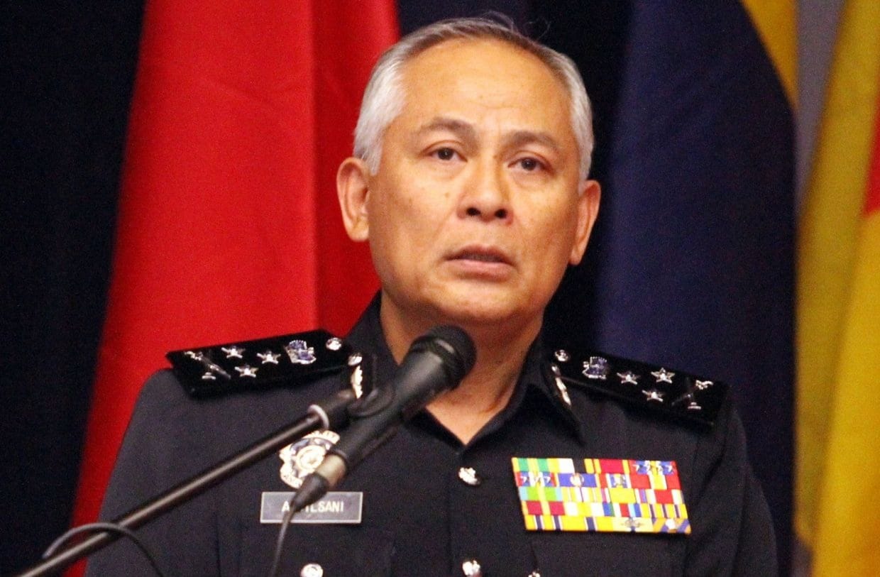 Khidmat polis pengiring Najib kekal hingga rayuan mahkamah selesai